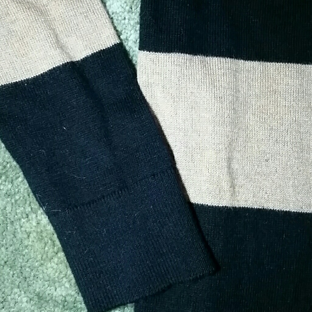 LOFT petite sweater - Picture 4 of 6